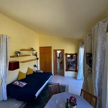 Holiday home Casita Higo *